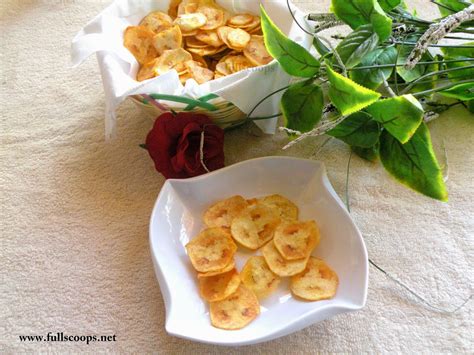 Vazhakkai Chips Recipe / Raw Banana Chips Recipe ~ Full Scoops - A food blog with easy,simple ...