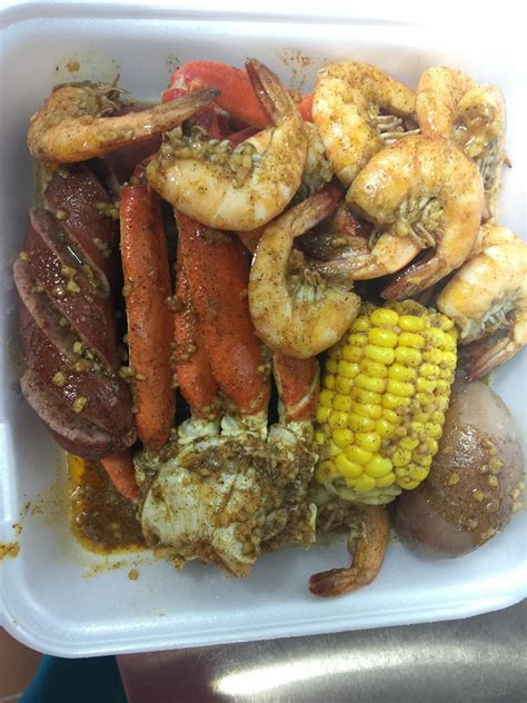 Paradise Cajun Seafood menu in Dallas, Texas, USA