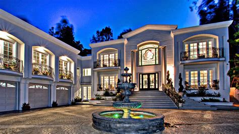 Manny Pacquiao K.O.'d Diddy Mansion Deal ... Buys Other Mansion Instead