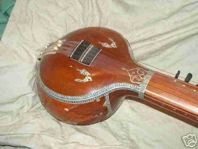 Types of tanpura 2 - Toss Levy