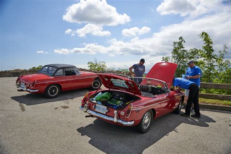 Breaking down is fun with the MG Car Club of Toronto | Driving