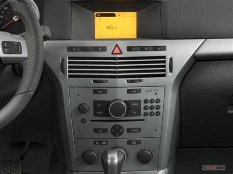 2008 Saturn Astra: 11 Interior Photos | U.S. News