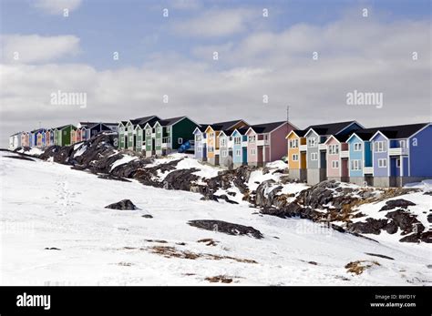 Greenland Nuuk houses colorfully winter Stock Photo: 23081799 - Alamy