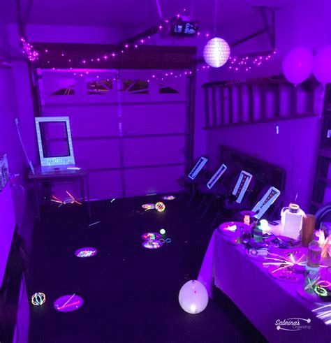 Glow In The Dark Sweet 16 Party Decorations | Shelly Lighting