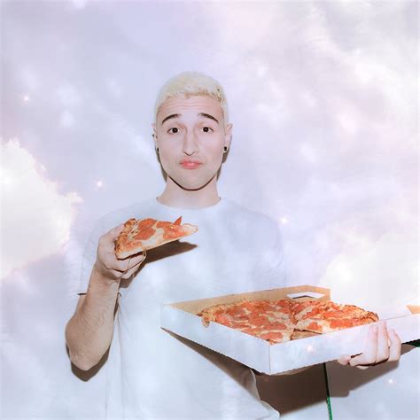 Man having a pepperoni pizza, | Free Photo - rawpixel