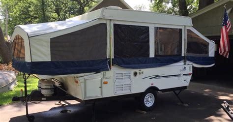 2005 Palomino Yearling Folding trailer Rental in Savage, MN | Outdoorsy