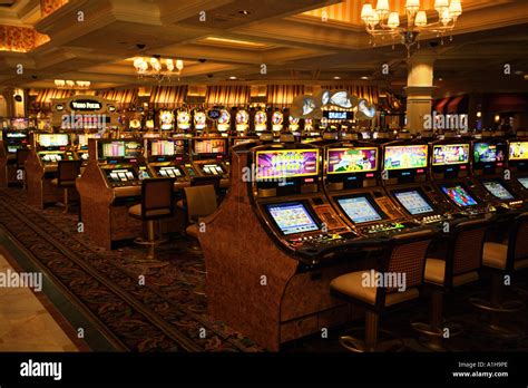 Le Slot Machines al Bellagio Casino, Las Vegas Nevada Foto stock - Alamy