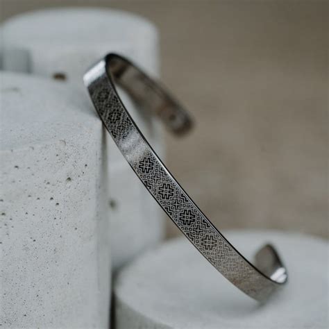 Titanium Bracelet - Etsy