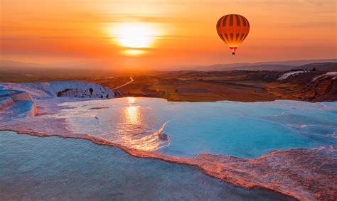 2 Days / 1 Night Pamukkale With Hot Air Balloon Tour From Kusadasi By Bus