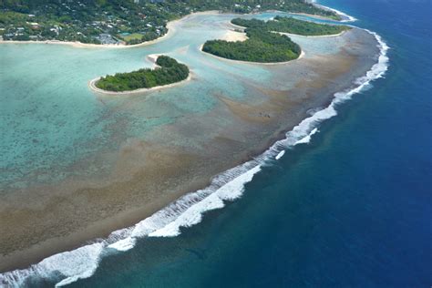 Aerial landscape view of Muri Lagoon in Rarotonga Cook Islands - Vision ...