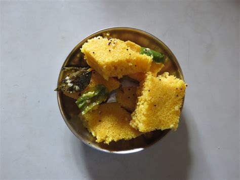 Dhokla/Khaman for Breakfast | 40kmph.com