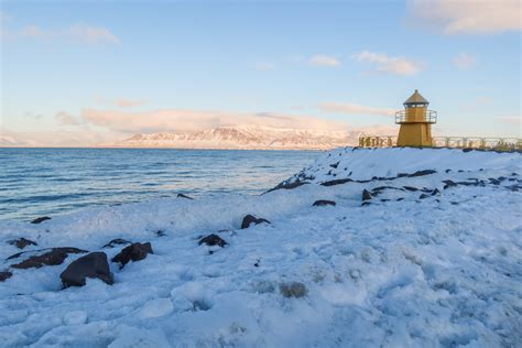 When does it snow in Iceland? Full winter weather guide! - Europe in Winter