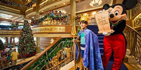 Winter Holidays & Christmas Cruises | Disney Cruise Line | Theme ...