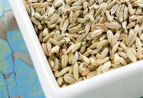 Caraway Seeds Vs. Fennel Seeds - How Do They Compare?