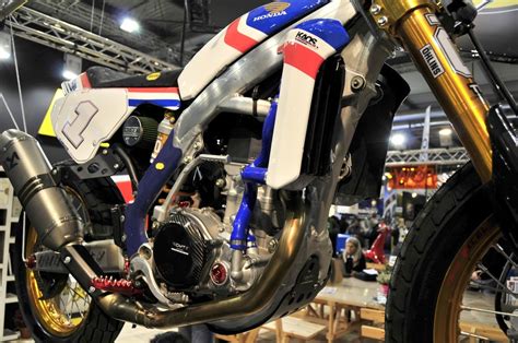 How to Build a Flat Track Motorcycle - RocketGarage - Cafe Racer Magazine