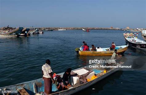 Al Hudaydah Photos and Premium High Res Pictures - Getty Images