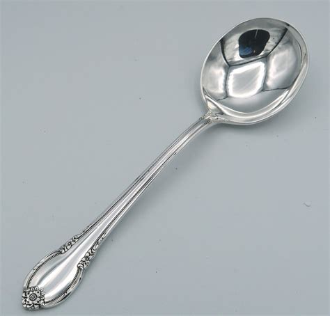 Remembrance by 1847 Rogers Bros IS 1948 Gumbo Spoon 7"