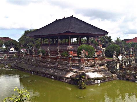 Bali Island tourist town: Klungkung