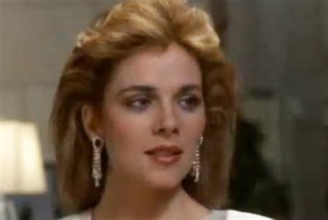 kim-cattrall-mannequin-movie-1987--photo-FC