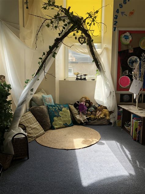 reading nook or calm down space | Reading nook classroom, Classroom ...