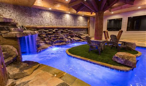 Pigeon Forge Cabins with Indoor Pools