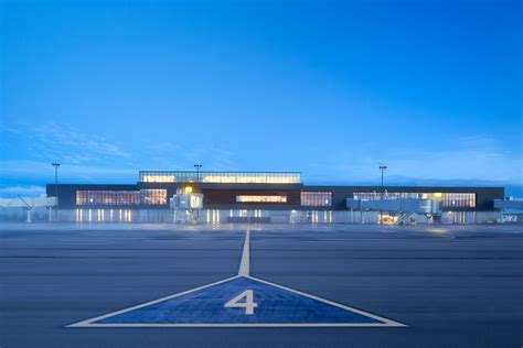 Fort McMurray International Airport | office of mcfarlane biggar architects + designers | Archello