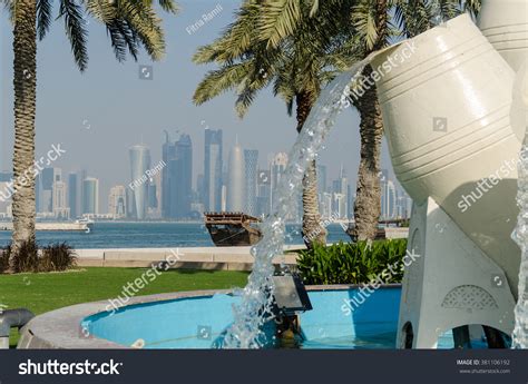 Doha Qatar Feb 24 Dohas Corniche Stock Photo 381106192 | Shutterstock