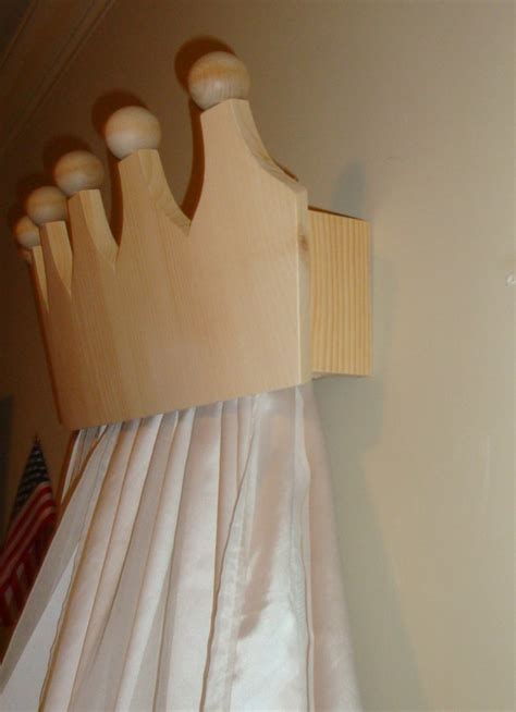 Pine Bed Crown Valance/Canopy for Girls Room