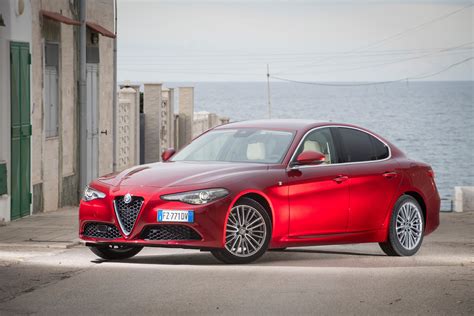 Alfa Romeo Giulia : nouvelle gamme, prix à partir de 36 700