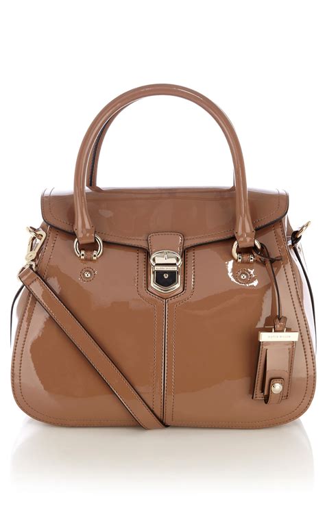 Karen Millen Patent Maxi Box Bag in Brown | Lyst