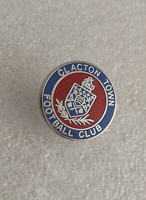 CLACTON TOWN FC (Clacton-on-Sea, Essex) ENAMEL FOOTBALL CLUB CREST PIN BADGE | eBay