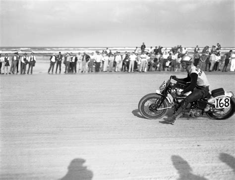 Daytona 200: Rare Photos From a Classic American Motorcycle Race, 1948