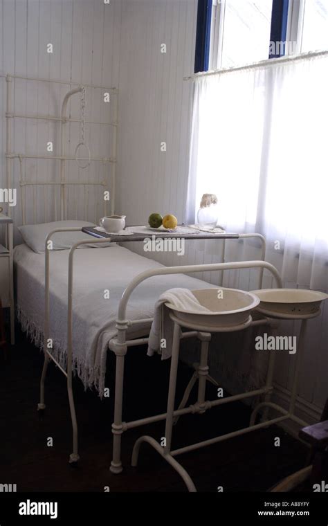 A BED IN AN OLD HOSPITAL BDA10506 Stock Photo - Alamy