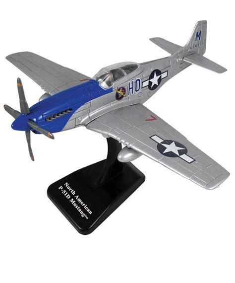 Smithsonian P-51 Mustang Model Kit - The National WWII Museum