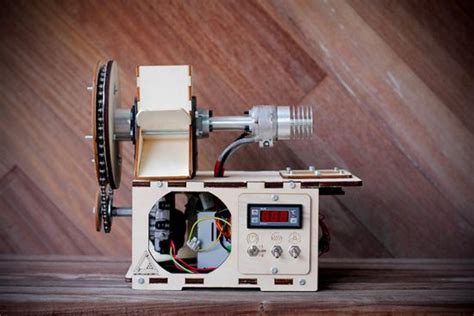 DIY Filament Extruder and Open Source - Felfil Project