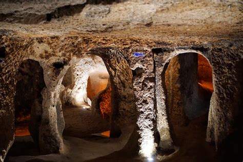 Derinkuyu and Kaymakli Underground Cities | Cappadocia, Turkey | Travel ...