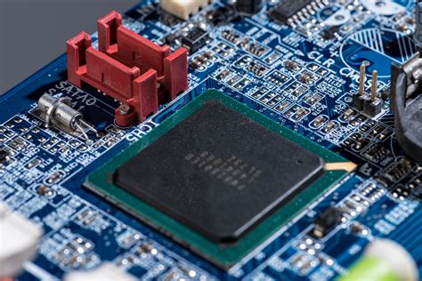 How to choose CPU for your computer: features, models and series