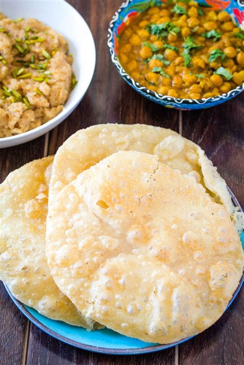 Pakistani Halwa Puri Breakfast - I Knead to Eat