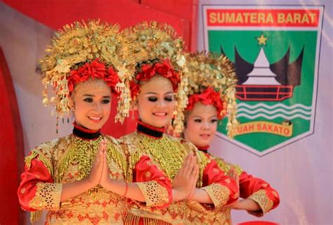 TARIAN NUSANTARA: Tari Tradisional Sumatera Barat - Tari Pasambahan Minang