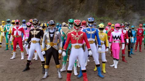 Power Rangers Super Megaforce #2.20 "Legendary Battle" Review