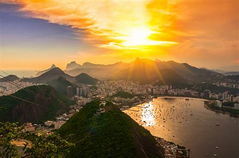 2.500+ Botafogo Brazil Foto Foto Foto Stok, Potret, & Gambar Bebas Royalti - iStock