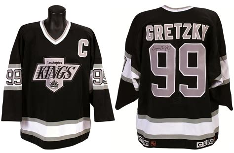 Gretzky_Jersey_1 - Puck Junk