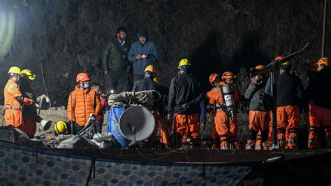 Uttarakhand tunnel collapse Highlights: Rescue operation enters final stretch | Hindustan Times