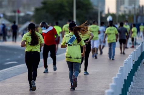 Photos: Dubai transforms into a running track for Dubai Run 2020 ...