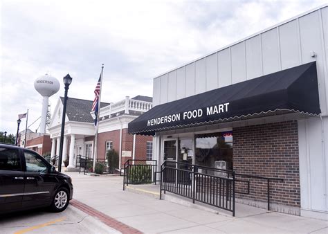 Shop Local at the Henderson Food Mart | HeartlandBeat