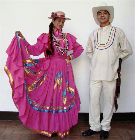 Honduras | Traditional dresses, Traditional outfits, Travel outfit