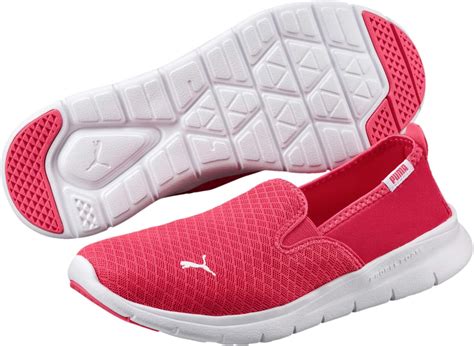 Amazon.com | New Puma Lightweight Sneakers - Slip On - Memory Soft Foam for ultra comfort ...