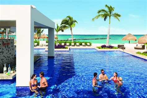 Hyatt Ziva Cancun All Inclusive in Cancun | Best Rates & Deals on Orbitz