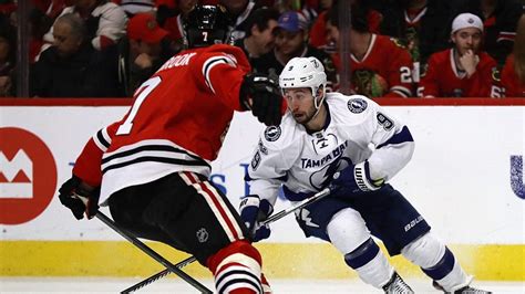 NHL on NBCSN: 'Out of sync' Lightning look to end three-game losing ...