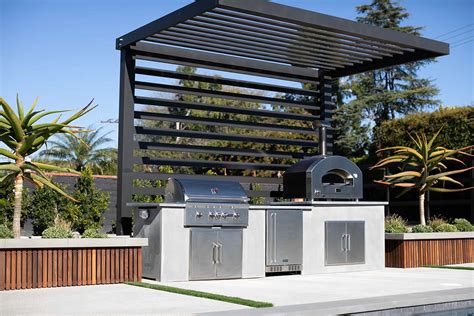 Modern Outdoor Kitchen Islands - Essential Facts & 12 Ideas